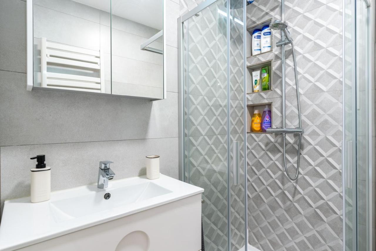 Whitey Aparment In Triana Apartament Sewilla