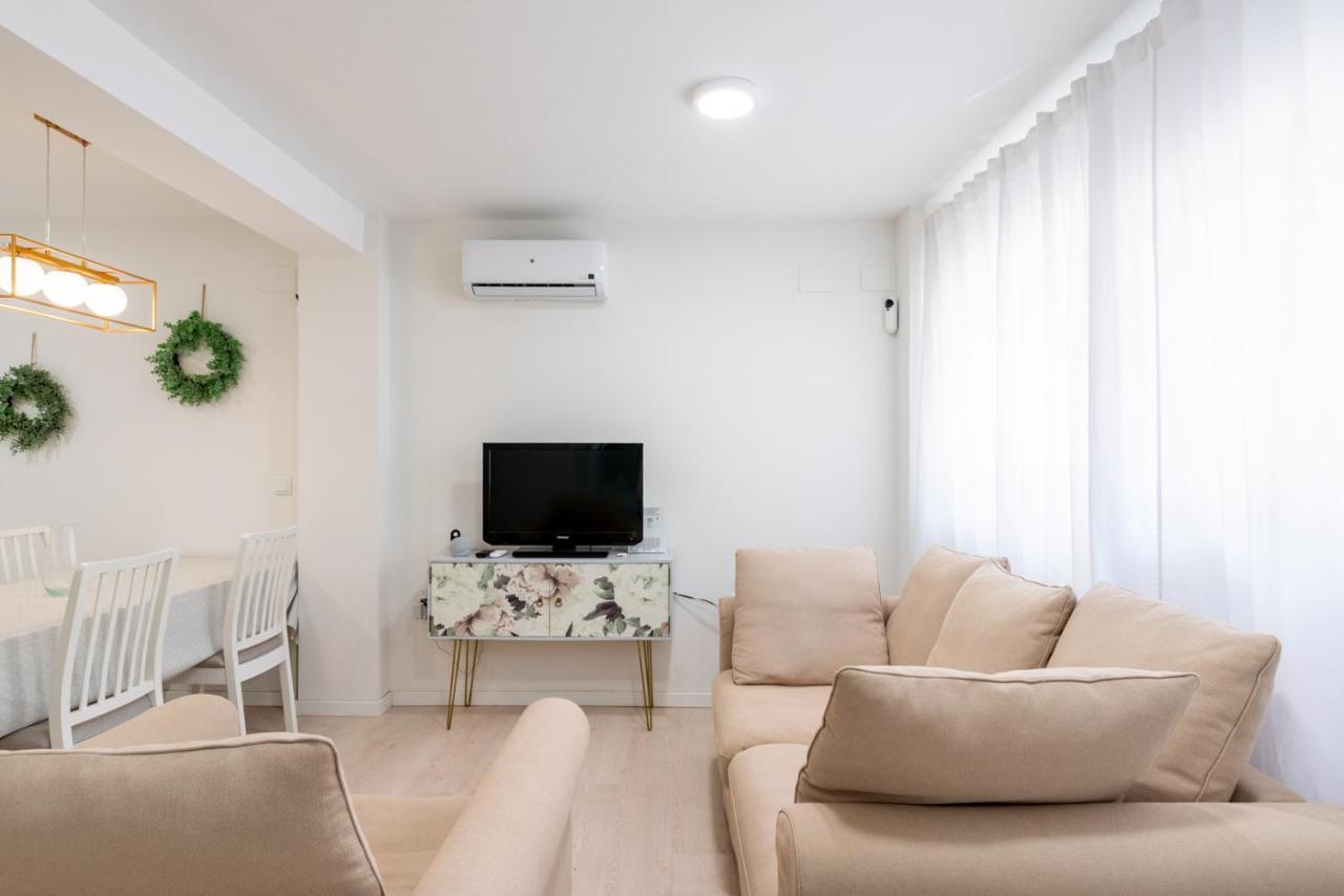 Whitey Aparment In Triana Apartment Sevilla
